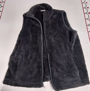 Croft & Barrow Black Fleece Vest